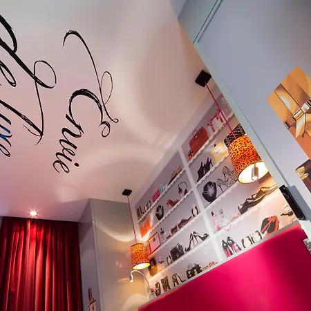 Vice Versa Hotel 4*