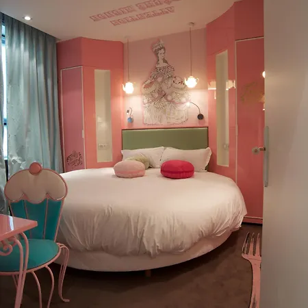 Vice Versa Hotel 4*